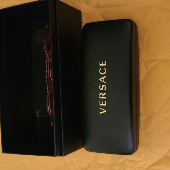 Versace Sunglasses - Picture 6 of 7